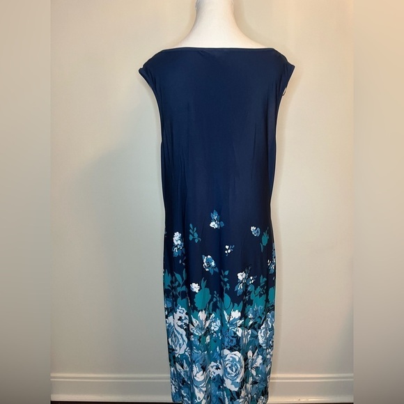 ⭐️ Penman’s dress- size large - Picture 2 of 7